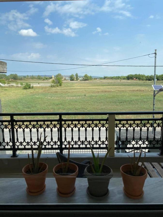 Polys Apartment And Paraskevi Studio With View Ptolemaida Ngoại thất bức ảnh