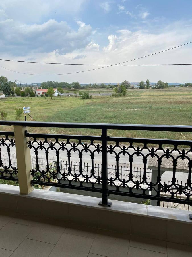 Polys Apartment And Paraskevi Studio With View Ptolemaida Ngoại thất bức ảnh