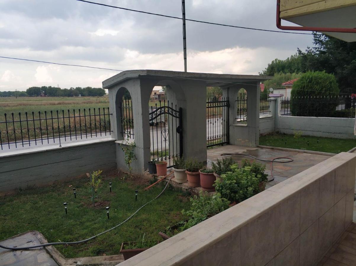 Polys Apartment And Paraskevi Studio With View Ptolemaida Ngoại thất bức ảnh