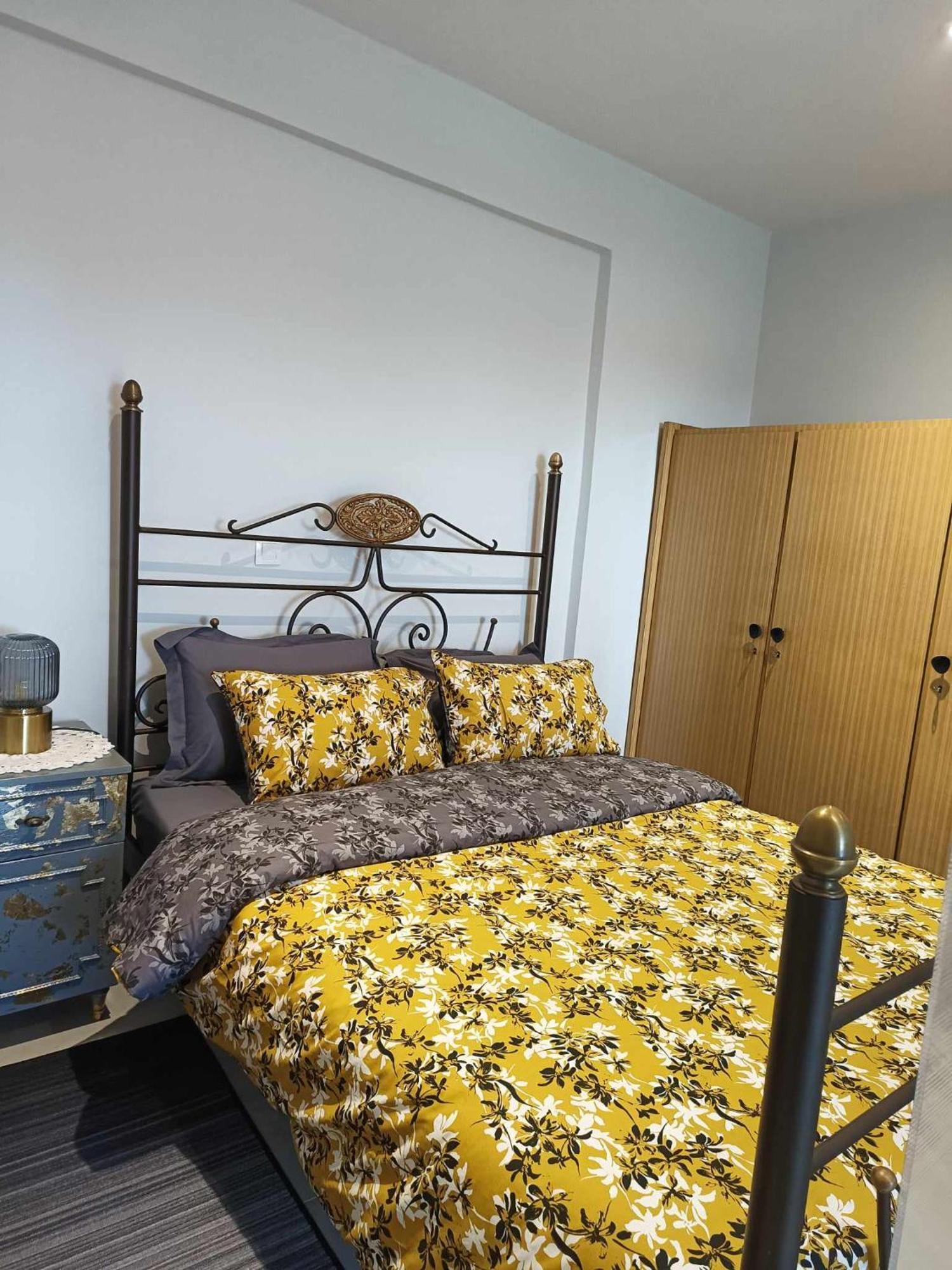 Polys Apartment And Paraskevi Studio With View Ptolemaida Ngoại thất bức ảnh