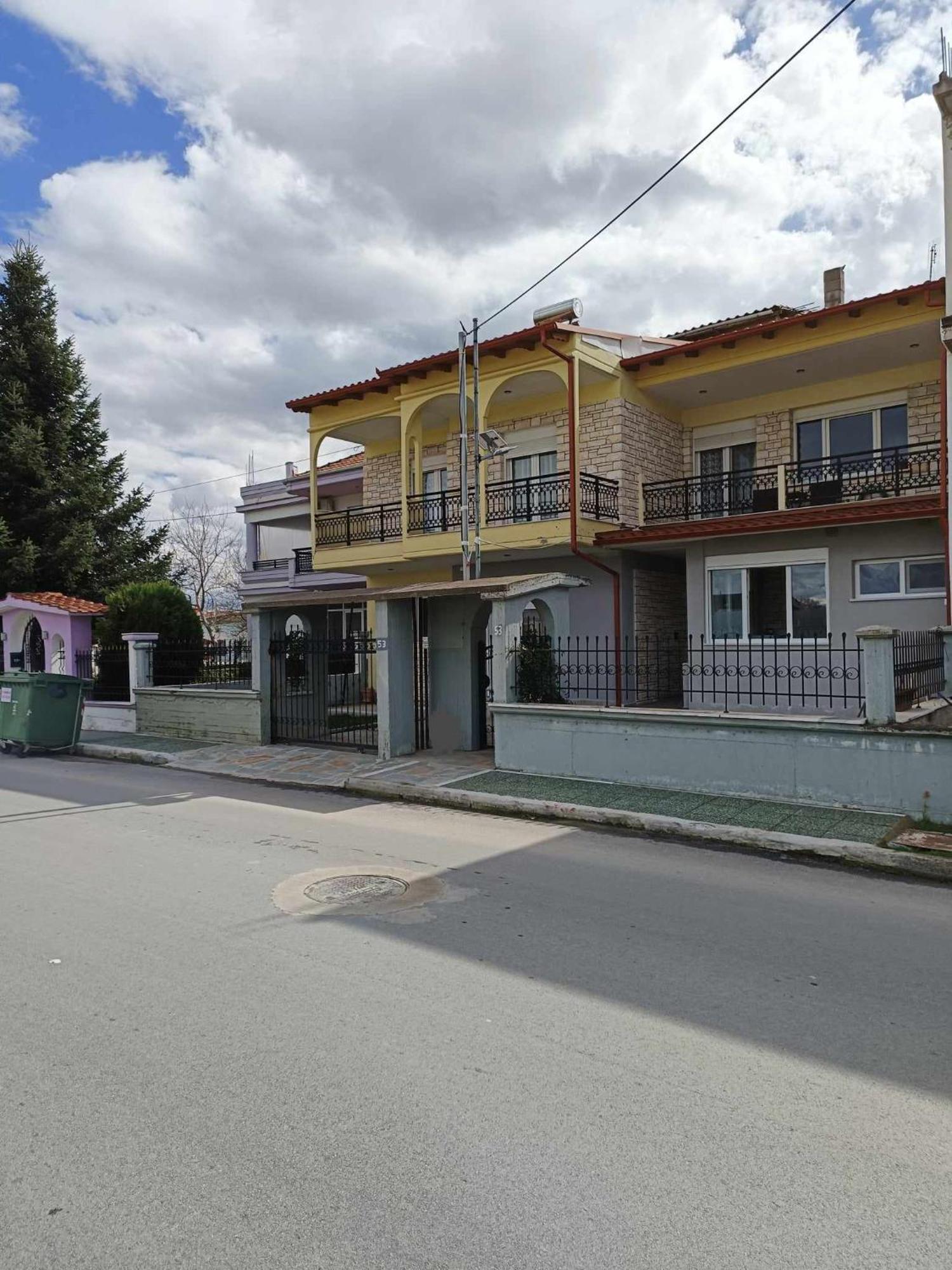 Polys Apartment And Paraskevi Studio With View Ptolemaida Ngoại thất bức ảnh