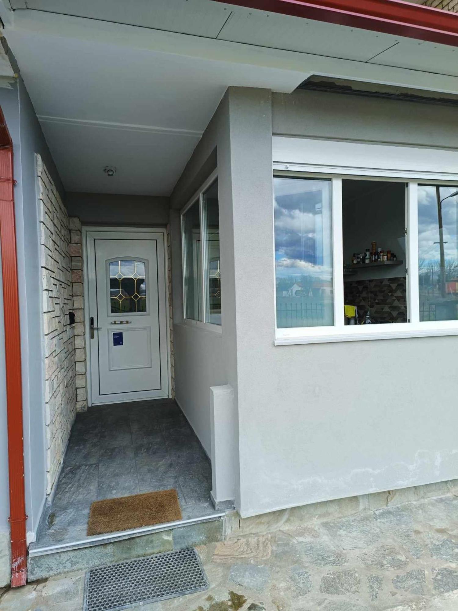 Polys Apartment And Paraskevi Studio With View Ptolemaida Ngoại thất bức ảnh