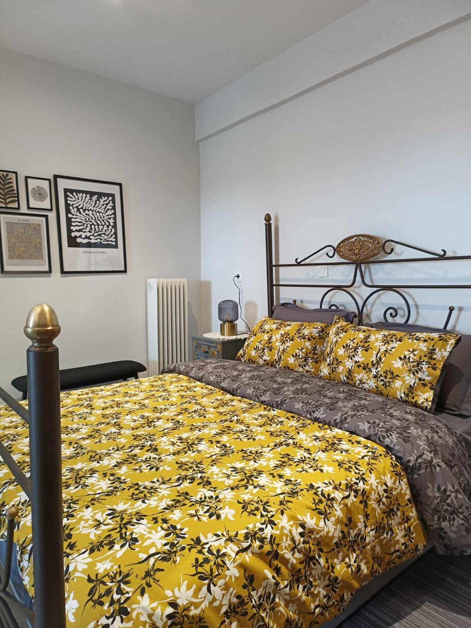 Polys Apartment And Paraskevi Studio With View Ptolemaida Ngoại thất bức ảnh
