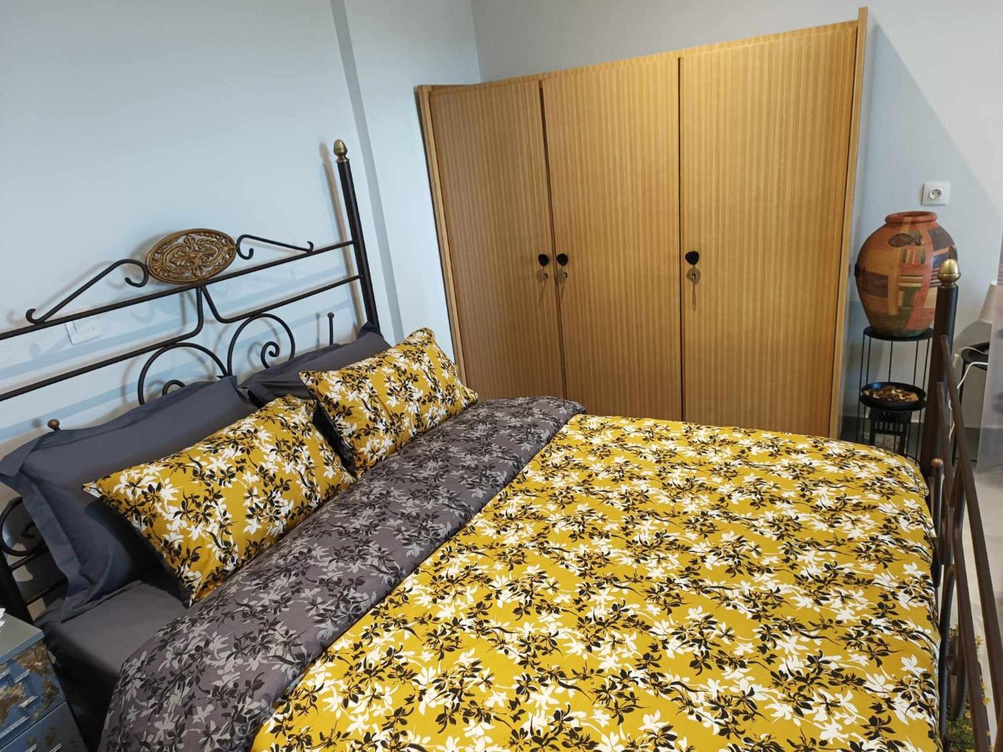 Polys Apartment And Paraskevi Studio With View Ptolemaida Ngoại thất bức ảnh